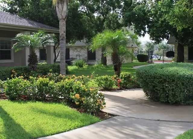 Property at 2835 Rockwell Dr Unit 104, Brownsville, TX, 78521, 4 beds, 2 baths, [object Object]