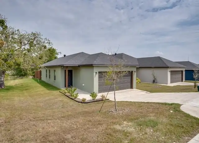 Property at 1332 Liberty St, Weatherford, TX, 76086, 2 beds, 2 baths, [object Object]