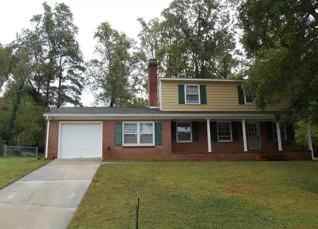 Property at 16 Marina Dr, Newport News, VA, 23608, 4 beds, 2 baths, [object Object]