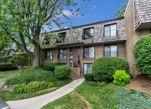 Property at 1703 Northfield Sq Unit D, Northfield, IL, 60093, 2 beds, 2 baths, [object Object]