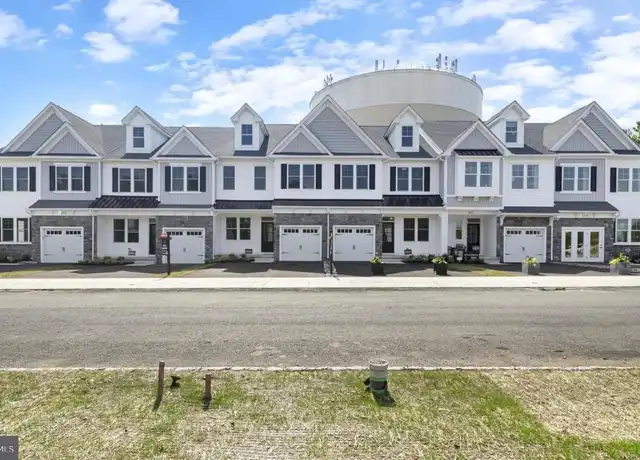 Property at 328 Foxtail Ln, Chalfont, PA, 18914, 3 beds, 2.5 baths, [object Object]