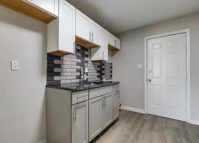 Property at 1901-1915 Whitcomb - 1901 Whitcomb St, Richmond, VA, 23223, 2 beds, 1 bath, [object Object]