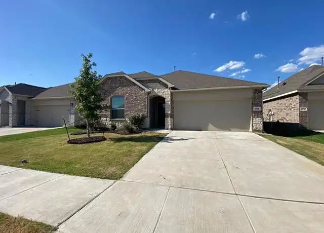 Property at 1709 Lake Grove Dr, Little Elm, TX, 75068, 4 beds, 2 baths, [object Object]