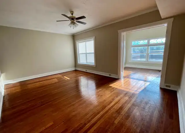 Property at 1008 S 2nd St Unit 5, Springfield, IL, 62704, 2 beds, 1 bath, [object Object]