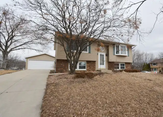 Property at 973 21st St SE, Rochester, MN, 55904, 4 beds, 2 baths, [object Object]