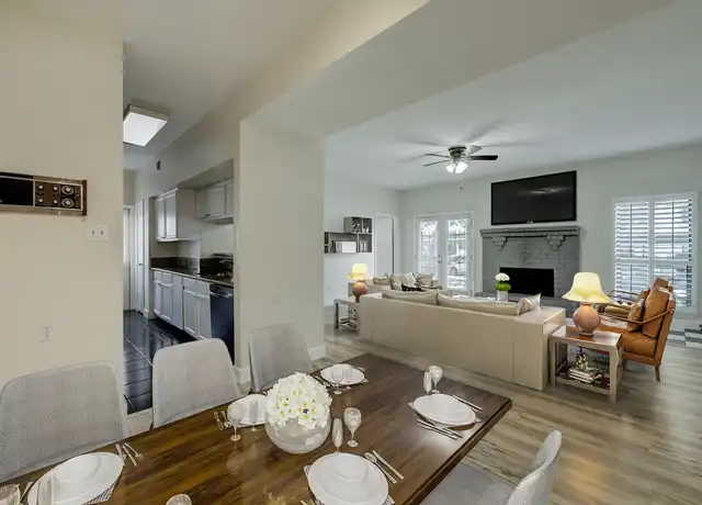 Property at 2425 Augusta Dr #21, Houston, TX, 77057, 2 beds, 2 baths, [object Object]