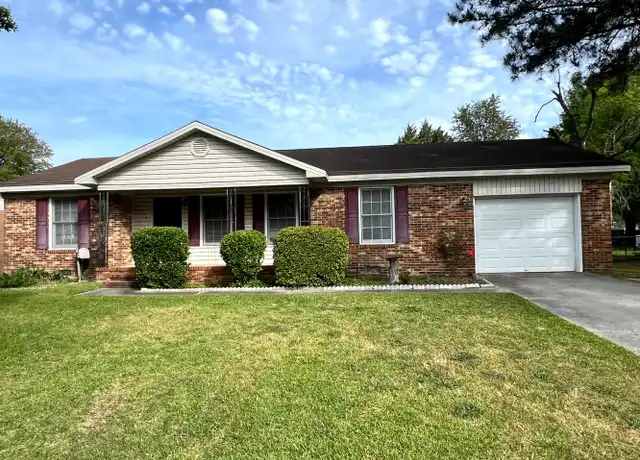 Property at 109 Deerfield Dr, Spring Lake, NC, 28390, 3 beds, 2 baths, [object Object]