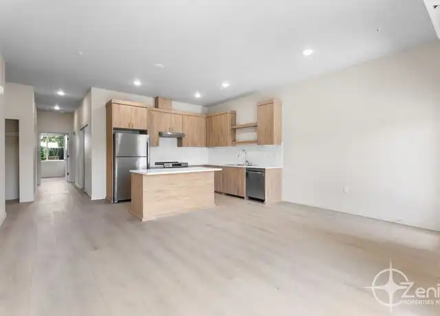 Property at 6204 NE Hazel Dell Ave Unit A1, Vancouver, WA, 98665, 2 beds, 2 baths, [object Object]