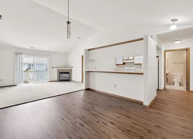 Property at 2783 Gateway Ave Unit 19, Hartford, WI, 53027, 2 beds, 2 baths, [object Object]