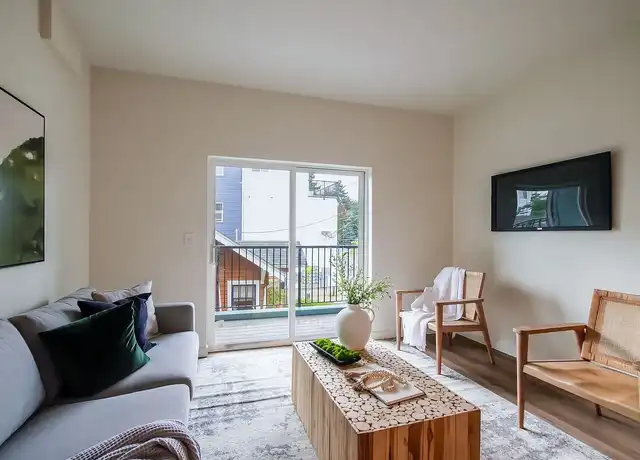 Property at River Park Apartments - 1250 N Bryant St, Portland, OR, 97217, 2 beds, 1 bath, [object Object]