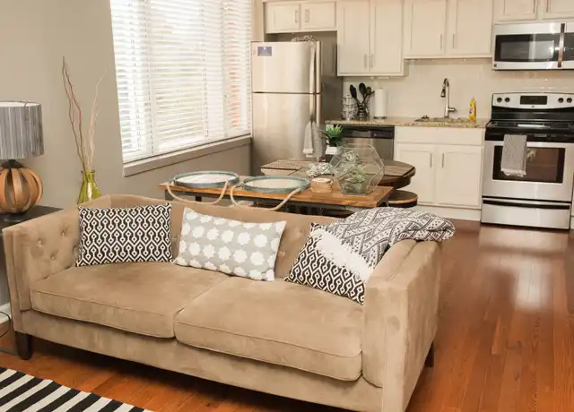 Property at 459 Locust Ave Apt 301, Charlottesville, VA, 22902, 1 bed, 1 bath, [object Object]