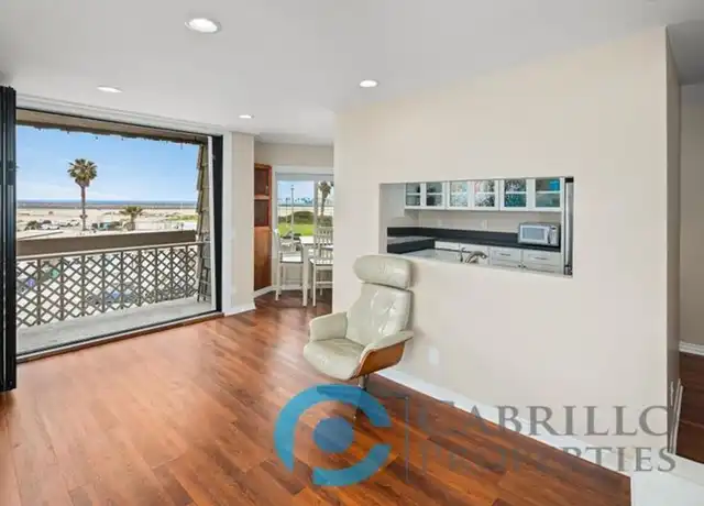 Property at 5155 W Point Loma Blvd #8, San Diego, CA, 92107, 2 beds, 2 baths, [object Object]