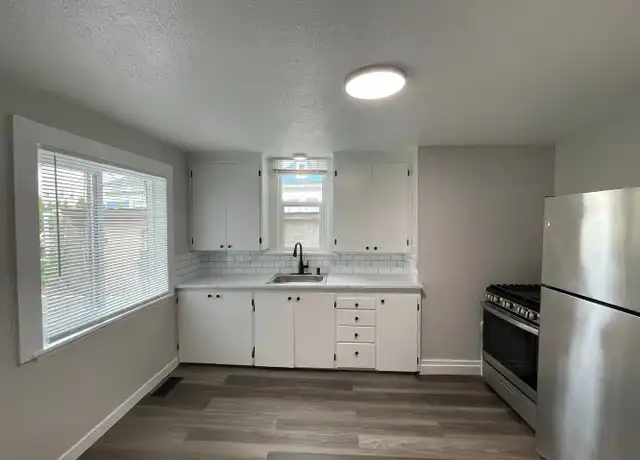 Property at 2232 Hoyt Ave Unit 2, Everett, WA, 98201, 1 bed, 1 bath, [object Object]