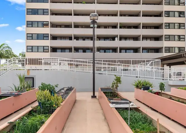Photo of 626 Coral St, Honolulu, HI 96813