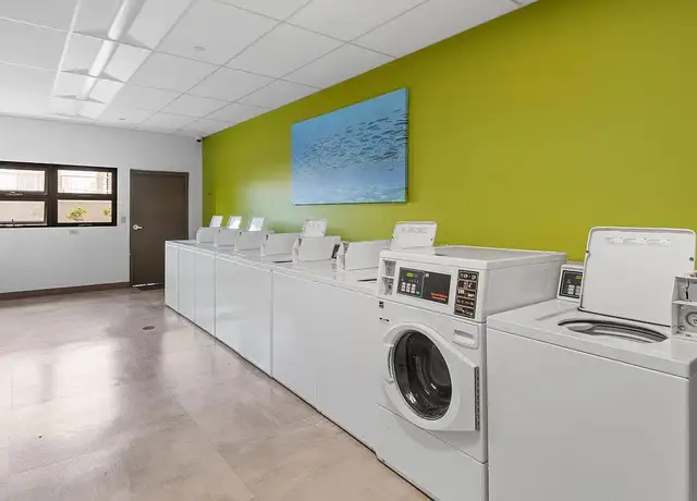 Photo of 626 Coral St, Honolulu, HI 96813