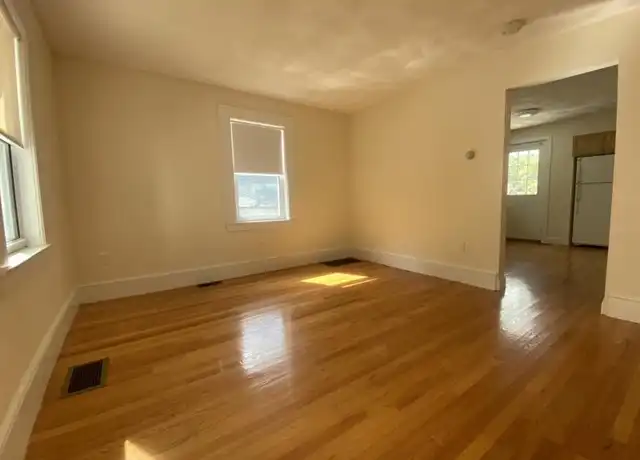 Property at 7 Rifle Ct, Watertown, MA, 02472, 1 bed, 1 bath, [object Object]
