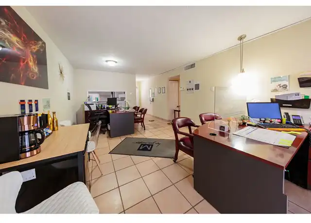 Property at Sunset Palms - 7400 Stirling Rd, Hollywood, FL, 33024, 1-2 bed, 1 bath, [object Object]