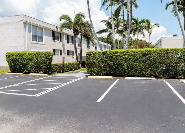 Photo of 7400 Stirling Rd, Hollywood, FL 33024