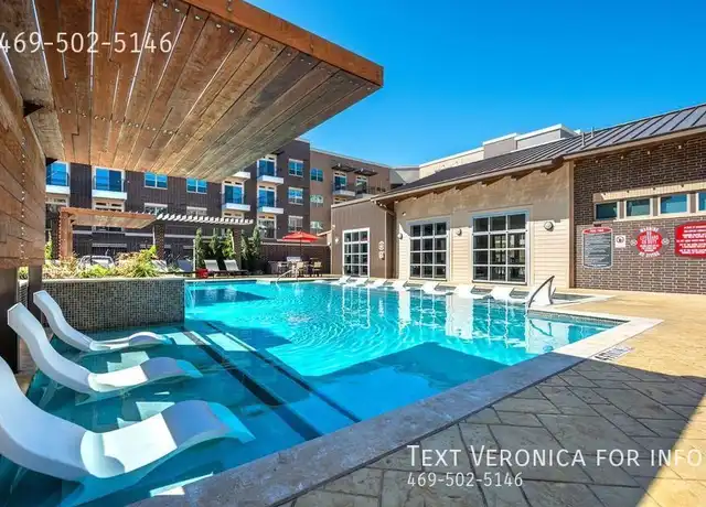 Property at 1199 N Broadway St, Carrollton, TX, 75006, 1 bed, 1 bath, [object Object]