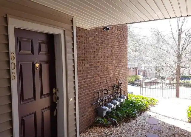 Property at 606 Barrington Hills Dr, Atlanta, GA, 30350, 2 beds, 2 baths, [object Object]