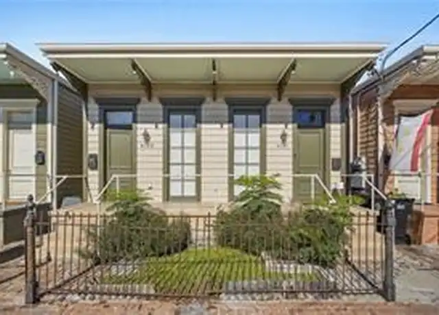 Property at 4127 Annunciation St, New Orleans, LA, 70115, 2 beds, 1 bath, [object Object]