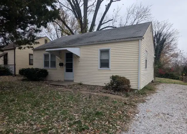 Property at 306 Mueller Ave, Saint Louis, MO, 63135, 2 beds, 1 bath, [object Object]