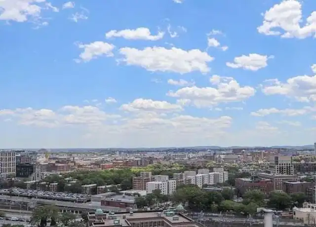 Property at 105 Arlington St, Hyde Park, MA, 02136, 1 bed, 1 bath, [object Object]