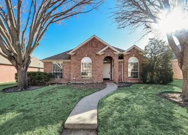 Property at 10717 Camelot Dr, Frisco, TX, 75035, 4 beds, 2 baths, [object Object]