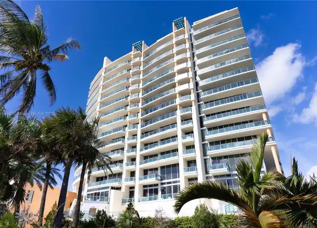 Property at 1455 Ocean Dr #1211, Miami Beach, FL, 33139, 1 bed, 2 baths, [object Object]
