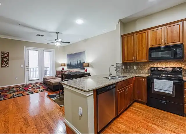 Property at 2400 McCue Rd #118, Houston, TX, 77056, 1 bed, 1 bath, [object Object]