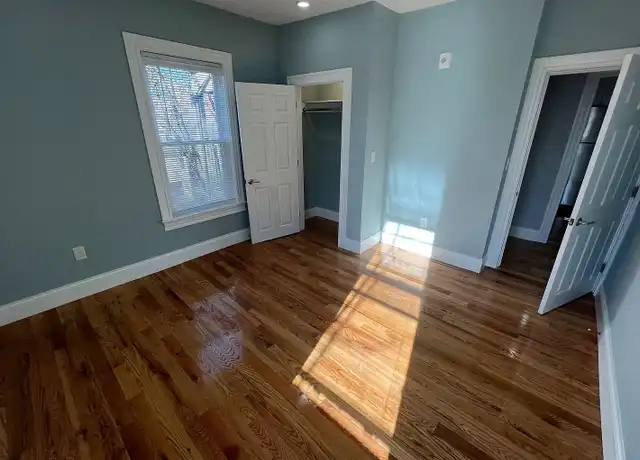 Property at 372 Oxford St Unit 6, Cambridge, MA, 02140, 2 beds, 1 bath, [object Object]