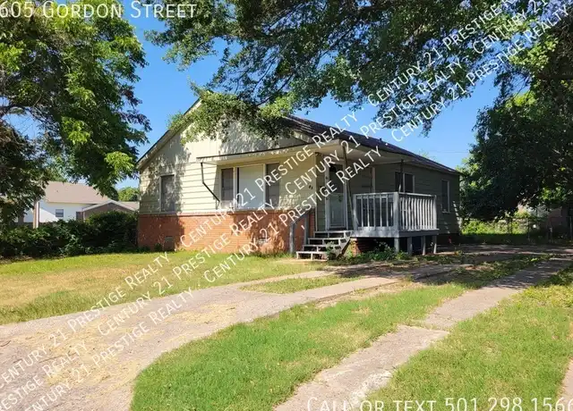 Property at 605 Gordon St, North Little Rock, AR, 72117, 3 beds, 2 baths, [object Object]