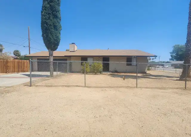 Property at 71996 El Paseo Dr, Twentynine Palms, CA, 92277, 2 beds, 1 bath, [object Object]