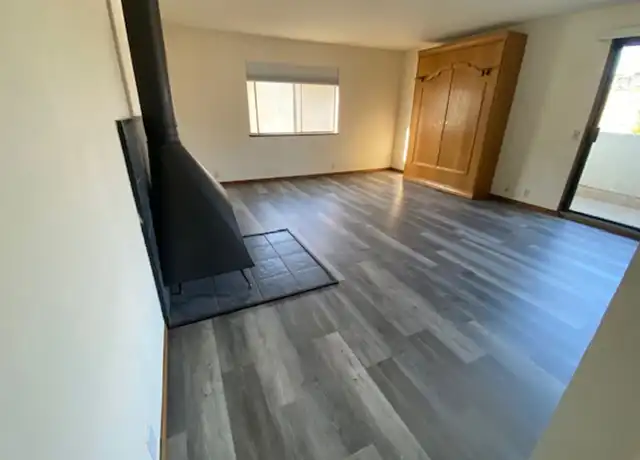 Property at 728 Ocean Ave Unit 3, Monterey, CA, 93940, 0 beds, 1 bath, [object Object]