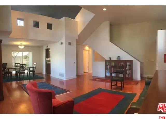 Property at 1238 22nd St #1, Santa Monica, CA, 90404, 2 beds, 2.5 baths, [object Object]