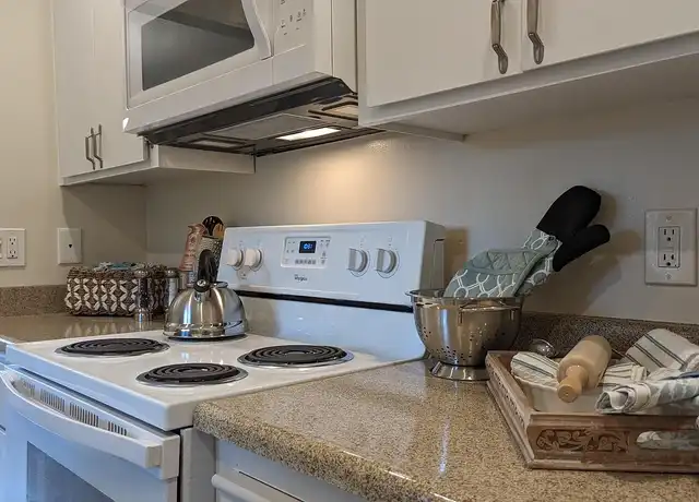 Property at Live Oak Apartments - 615 Blossom Hill Rd, Los Gatos, CA, 95032, 1-2 bed, 1-2 bath, [object Object]