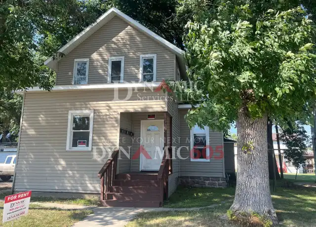 Property at 612 W 11th St Apt 2, Sioux Falls, SD, 57104, 1 bed, 1 bath, [object Object]