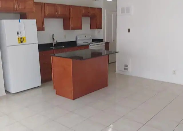 Property at 5181 NE 18th Ave Unit 3, Fort Lauderdale, FL, 33334, 1 bed, 1 bath, [object Object]