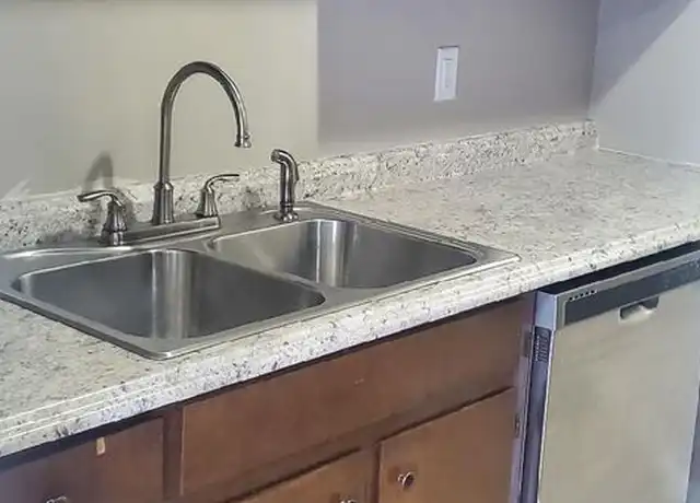 Property at 200 Doc Prince Dr Unit 2-4, Rainbow City, AL, 35906, 1 bed, 1 bath, [object Object]