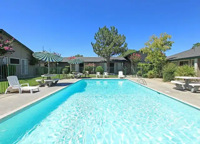 Property at Fashion Square - 4650 N First St, Fresno, CA, 93726, 1-2 bed, 1 bath, [object Object]