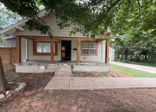 Property at 1437 NE 33rd St, Oklahoma City, OK, 73111, 3 beds, 2 baths, [object Object]