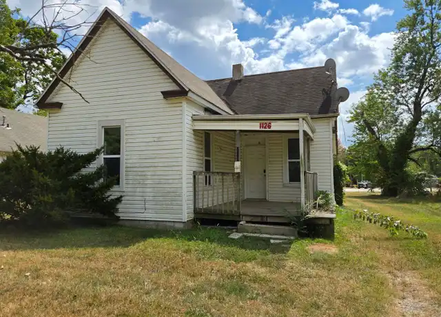 Property at 1126 W Locust St, Springfield, MO, 65803, 1 bed, 1 bath, [object Object]