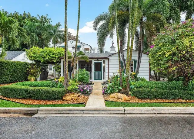Property at 65 Palm Sq, Delray Beach, FL, 33483, 3 beds, 4 baths, [object Object]