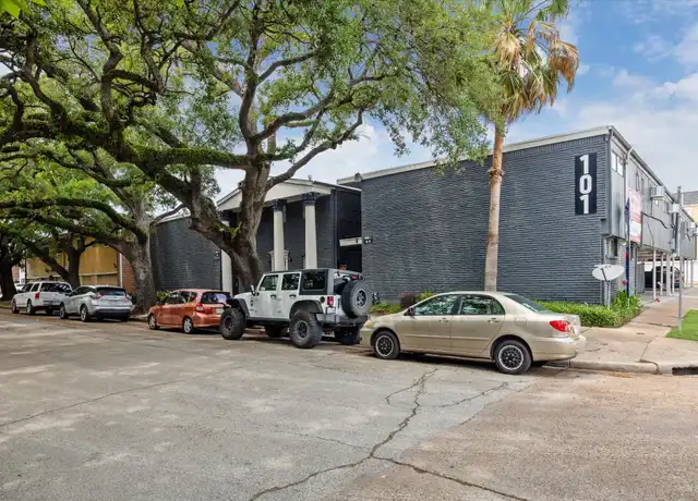 Property at 101 Avondale St Unit 05, Houston, TX, 77006, 1 bed, 1 bath, [object Object]
