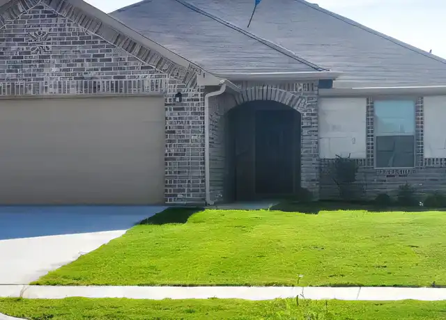Property at 8824 Kiowa Dr, Greenville, TX, 75402, 3 beds, 2 baths, [object Object]