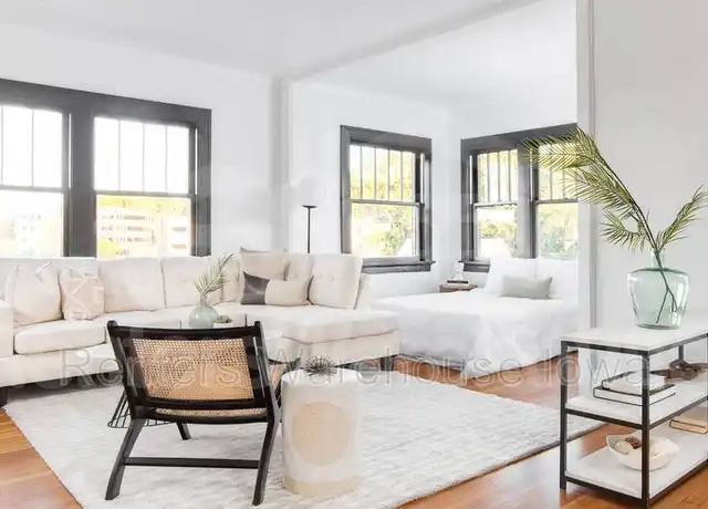 Property at 2801 Grand Ave Unit 9, Des Moines, IA, 50312, 0 beds, 1 bath, [object Object]