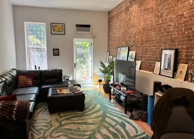Property at 1665 York Ave, New York, NY, 10128, 1 bed, 1 bath, [object Object]