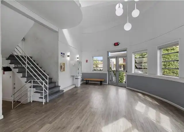 Property at 420 78th St, Miami Beach, FL, 33141, 1 bed, 1 bath, [object Object]