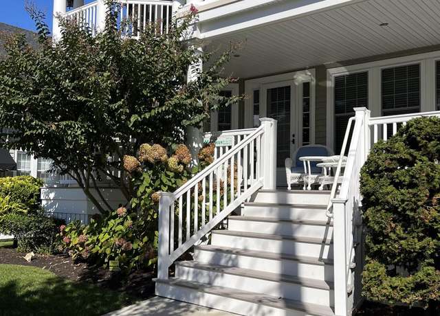 Photo of 857 Saint Charles Pl, Ocean City, NJ 08226