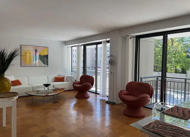 Property at 15 Stewart Pl Apt 2J, White Plains, NY, 10603, 1 bed, 1.5 baths, [object Object]
